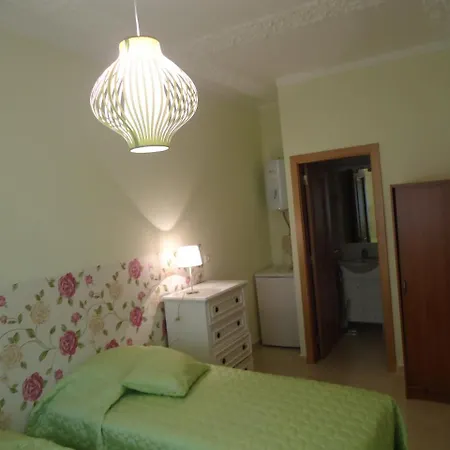 Room 招待所 阿尔沃尔